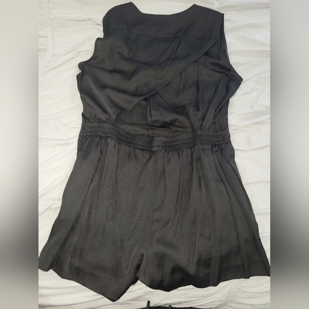 Romper - Picture 2 of 3